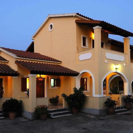 Feeloxenia Corfu Apartments Akharavi Extérieur photo