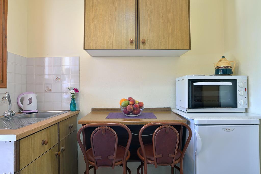 Feeloxenia Corfu Apartments Akharavi Chambre photo