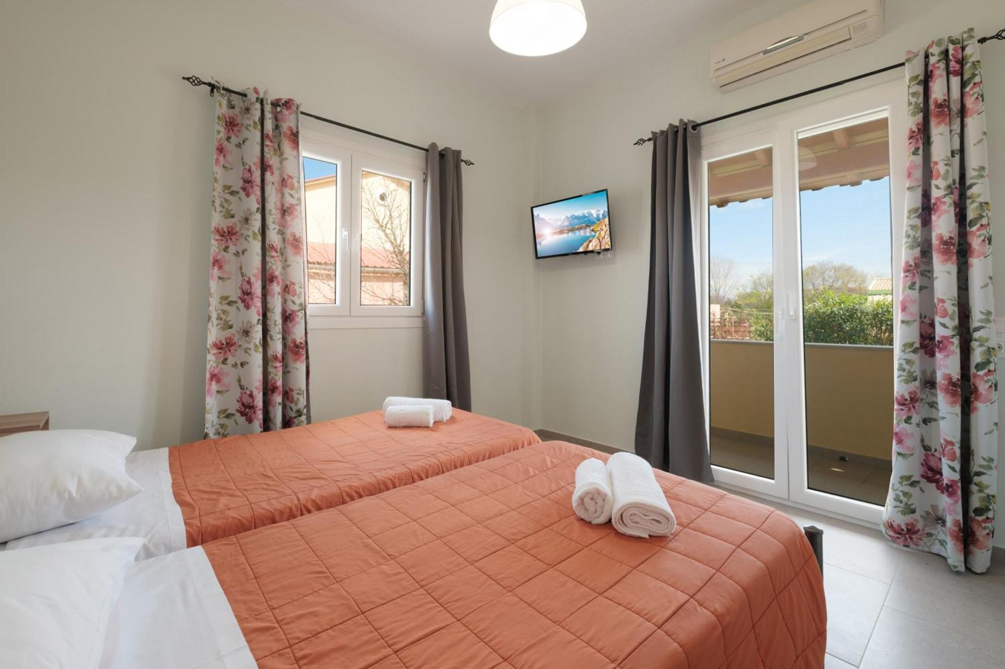 Feeloxenia Corfu Apartments Akharavi Extérieur photo