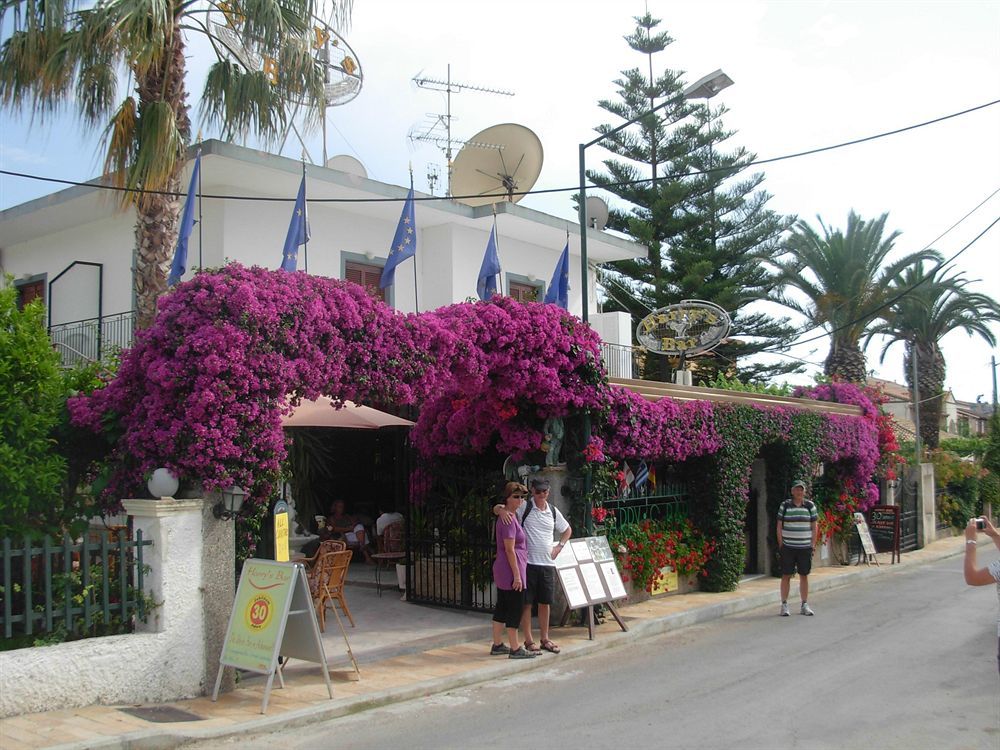 Feeloxenia Corfu Apartments Akharavi Extérieur photo