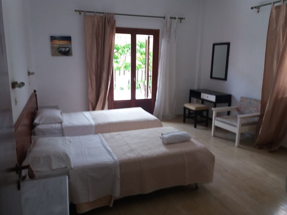 Feeloxenia Corfu Apartments Akharavi Extérieur photo