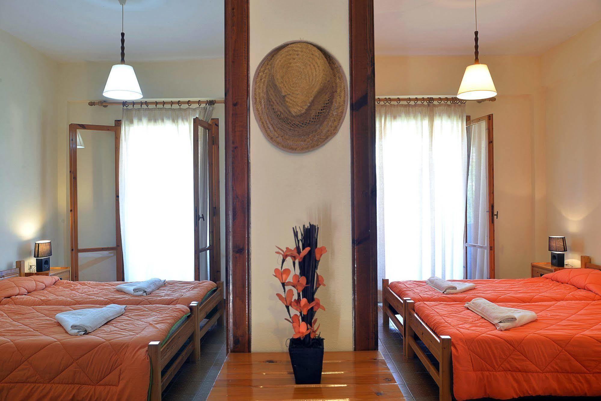 Feeloxenia Corfu Apartments Akharavi Extérieur photo